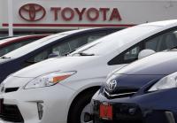 Toyota, Chrysler see big April sales gains at the expense of Ford and GM