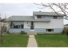 27 Vincent Massey Boulevard