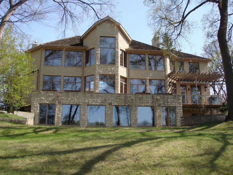 104 River Road, R2M 3Z4, 5 Bedroom House for sale St. Vital Winnipeg