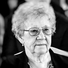 ETHEL DOROTHY DOREEN ROBERTS Obituary pic