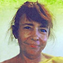 BEVERLEY KIM LEE Obituary pic