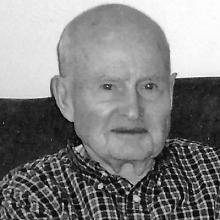 GEORGE MACDONALD Obituary pic