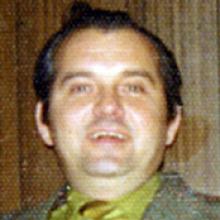 NICK SZUCS Obituary pic