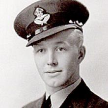 FLYING OFFICER SIDNEY GLEN PETERSON Obituary pic