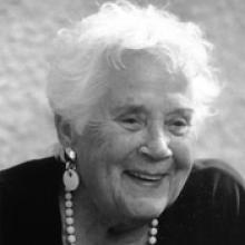 NORINE CAMPBELL Obituary pic