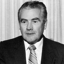 GLYNDUR LLOYD DAVIES Obituary pic