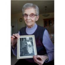 ROSE LINDSAY Obituary pic