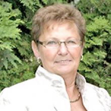 BEVERLEY ANNE MACKELSON (CHAPEL) Obituary pic