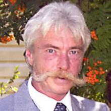 STUART ARTHUR WARES Obituary pic