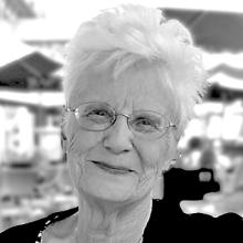 YVONNE AGNES LEWANDOSKI Obituary pic
