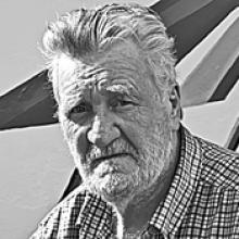 DOUGLAS (SANDY) VANCE Obituary pic