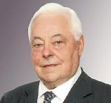 PETER IRWIN VOTH Obituary pic