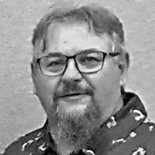 EDI HOLINKA Obituary pic
