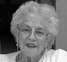 MARGARET ANNIE MCKENZIE (GRAY) Obituary pic