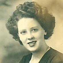 SADIE BERYL WARNING (DAVEY) - Obituary pic