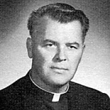THE RIGHT REVEREND MITRAT JAROSLAW HOLOWATY  Obituary pic