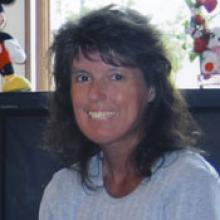 VIVIANE DOKKEN  Obituary pic