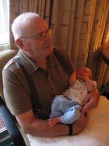 CLIFFORD ERNEST MCFARLANE Obituary pic