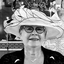 DOBRODIYKA JEANNETTE DIANE RAULIUK Obituary pic