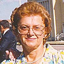 STELLA MACKINNON (STEFANYSHYN) Obituary pic