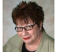 SHIRLEY TILLETT Obituary pic
