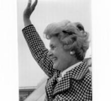 ELIZABETH GREEN-ARMYTAGE (MCDONALD) Obituary pic