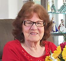ESTHER LILLIAN SOLOMCHUK (DYCK) Obituary pic