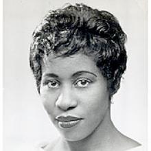 MARY HOILETT (ANDREW) - Obituary pic