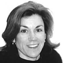 GILLIAN EWING - Obituary pic