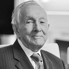 ARTHUR TOEWS Obituary pic