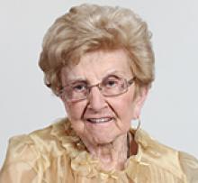 EVELYN RUTH KAROLINE LOCHHEAD Obituary pic