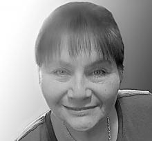 BEVERLEY RATTANAKOUNE Obituary pic
