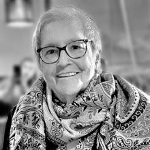 JULIE BAKER Obituary pic