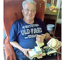 WALTER TOMIAK (SHORTY) Obituary pic