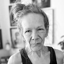 ELIZABETH PETERSON Obituary pic