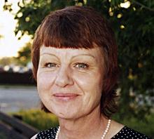 MARGARET CRUICKSHANK (PENNER) Obituary pic