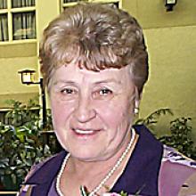 CLARA BEATRICE CESMYSTRUK (HARWART) Obituary pic