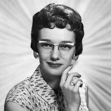 HELEN (BETTY) COURTNEY Obituary pic