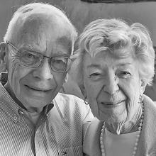 HELEN AND JOHN COURTNEY Obituary pic