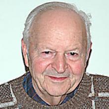 ANGUS MACKENZIE SUTHERLAND Obituary pic