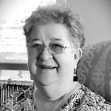 LORRAINE KING Obituary pic