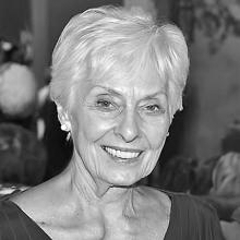 HELEN HUTCHINSON Obituary pic