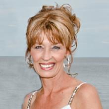 PAULA JOANNE GIESBRECHT (KUMPS) - Obituary pic