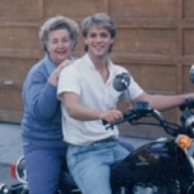 LYNNE MACFARLANE Obituary pic