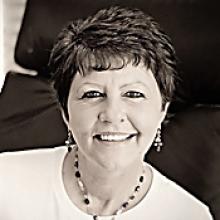 DELLA VINCENT-CLARK Obituary pic