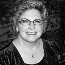 VIVIAN CYR Obituary pic