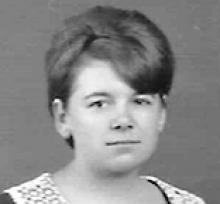 JANINA REYNOLDS Obituary pic