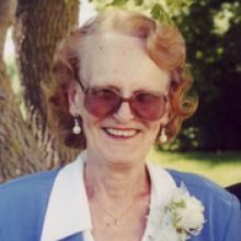 PAULINE LASHEK (HARASYM) Obituary pic