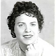 LUCYNA HELEWSKI  Obituary pic