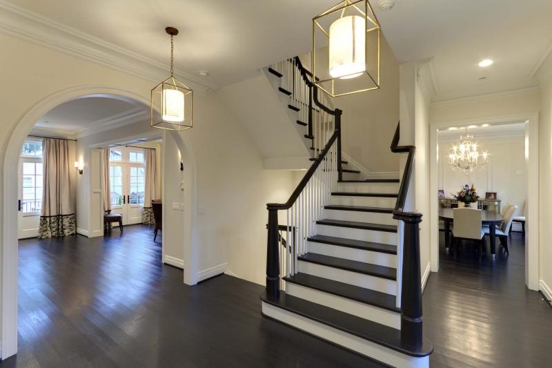 <p>This Bethesda, Md., house, designed by Studio Z and built by Sandy Spring Builders in 2010, has about 7,300 square feet of finished space created from 16 modules built in a Virginia factory. (MUST CREDIT: Stu Estler)</p>